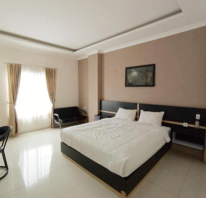 Khariz Hotel Букиттинги Экстерьер фото