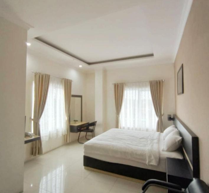 Khariz Hotel Букиттинги Экстерьер фото