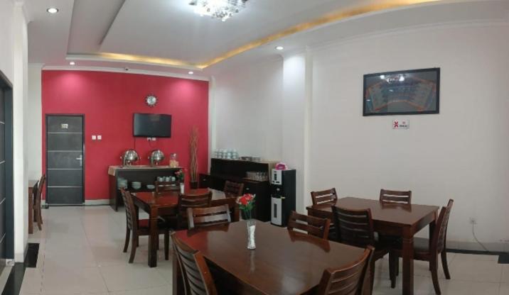 Khariz Hotel Букиттинги Экстерьер фото
